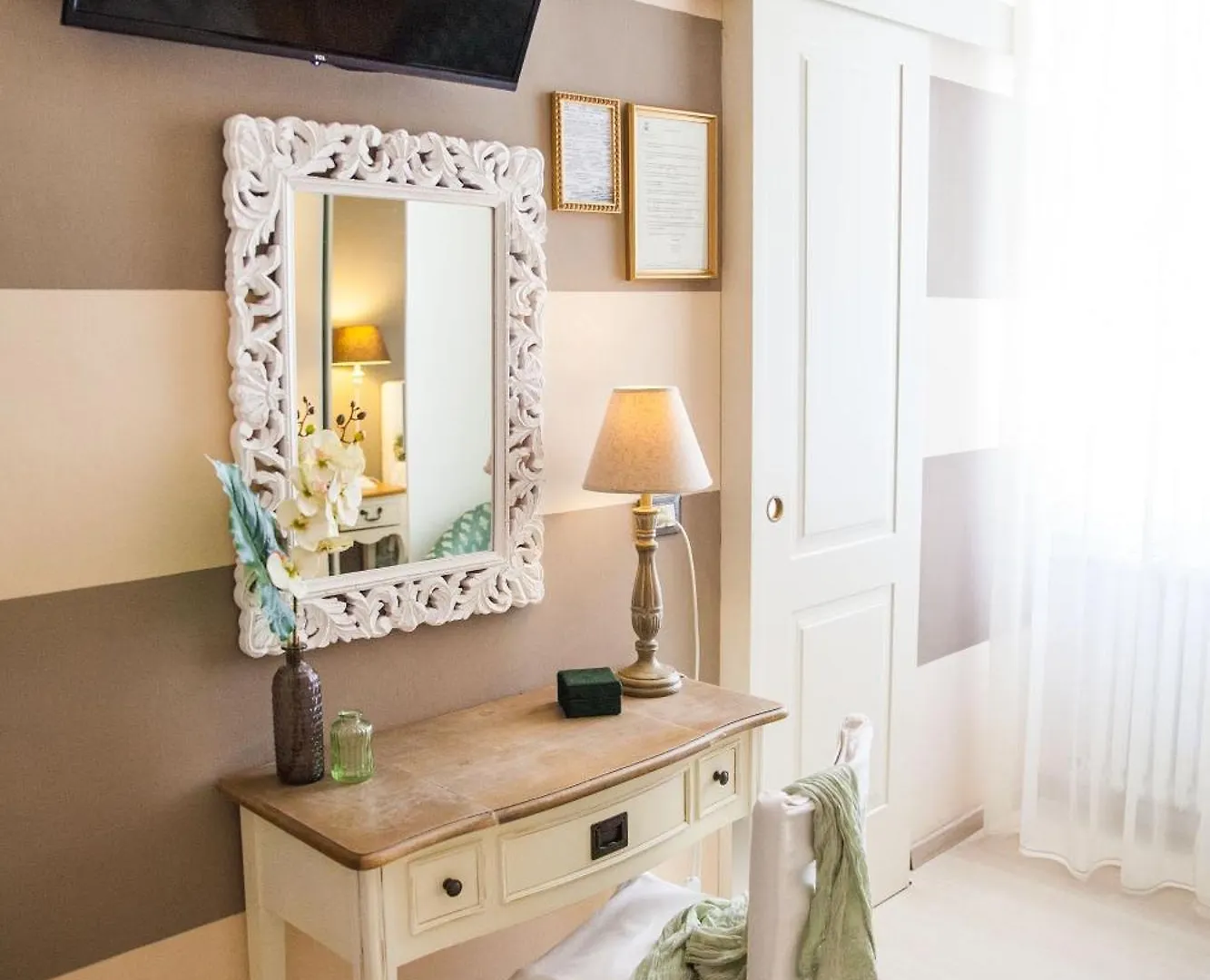 Hotel Tina Diano Marina 2*,