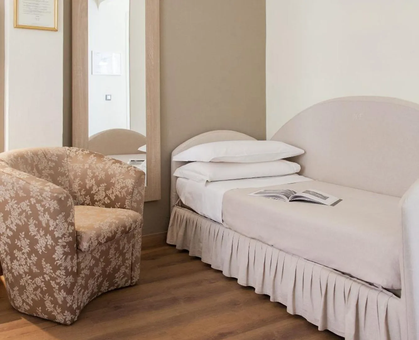 Hotel Tina Diano Marina