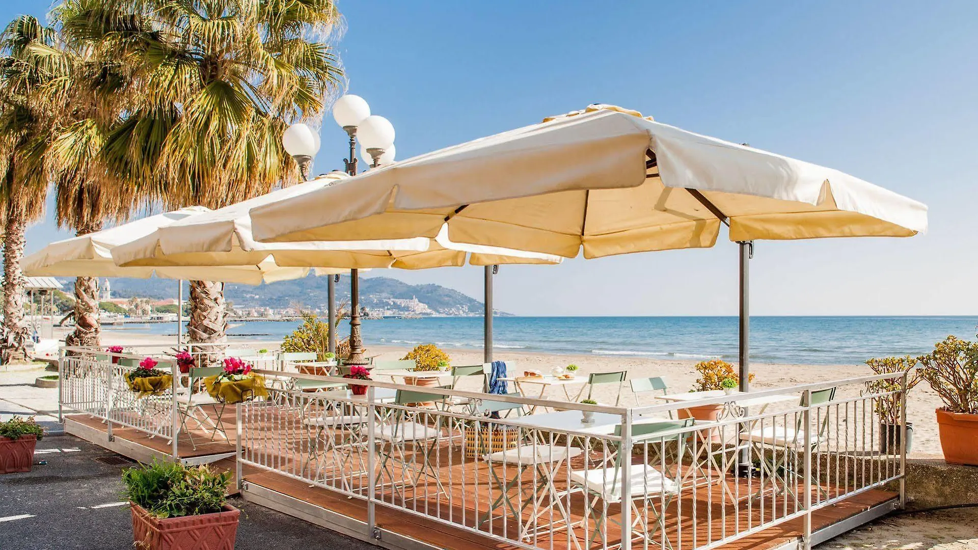 Hotel Tina Diano Marina