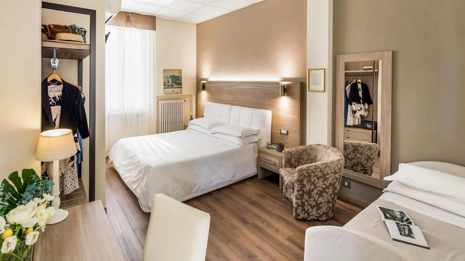 Hotel Tina Diano Marina