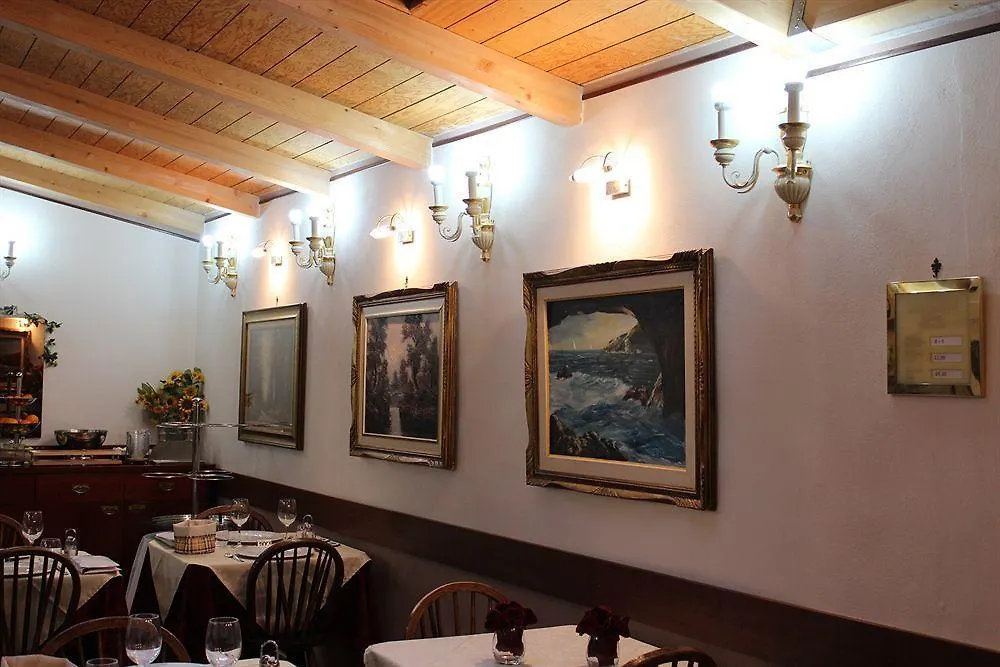 Hotel Tina Diano Marina 2*,  Italy